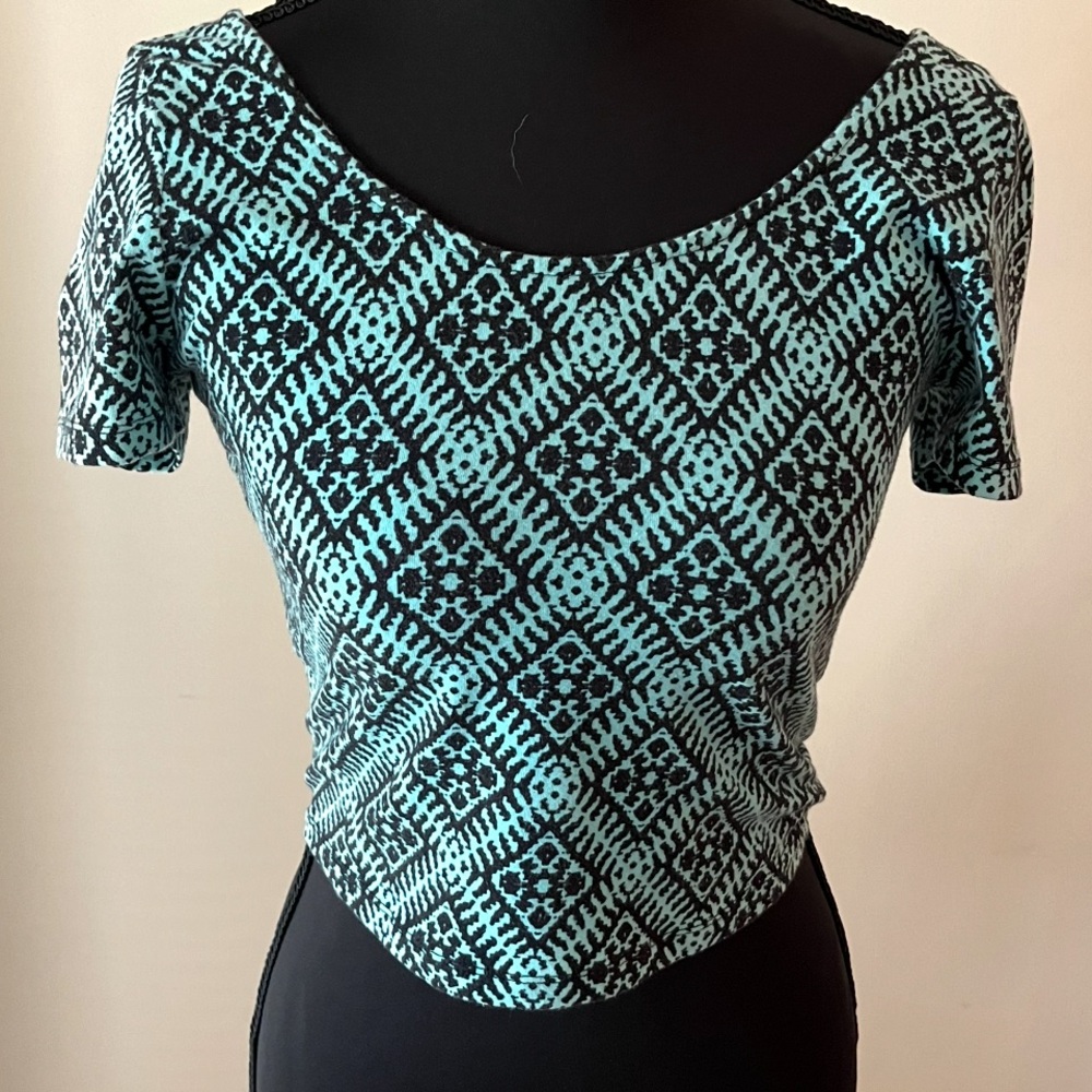 Material girl Patterned Black and turquoise  Women's Top